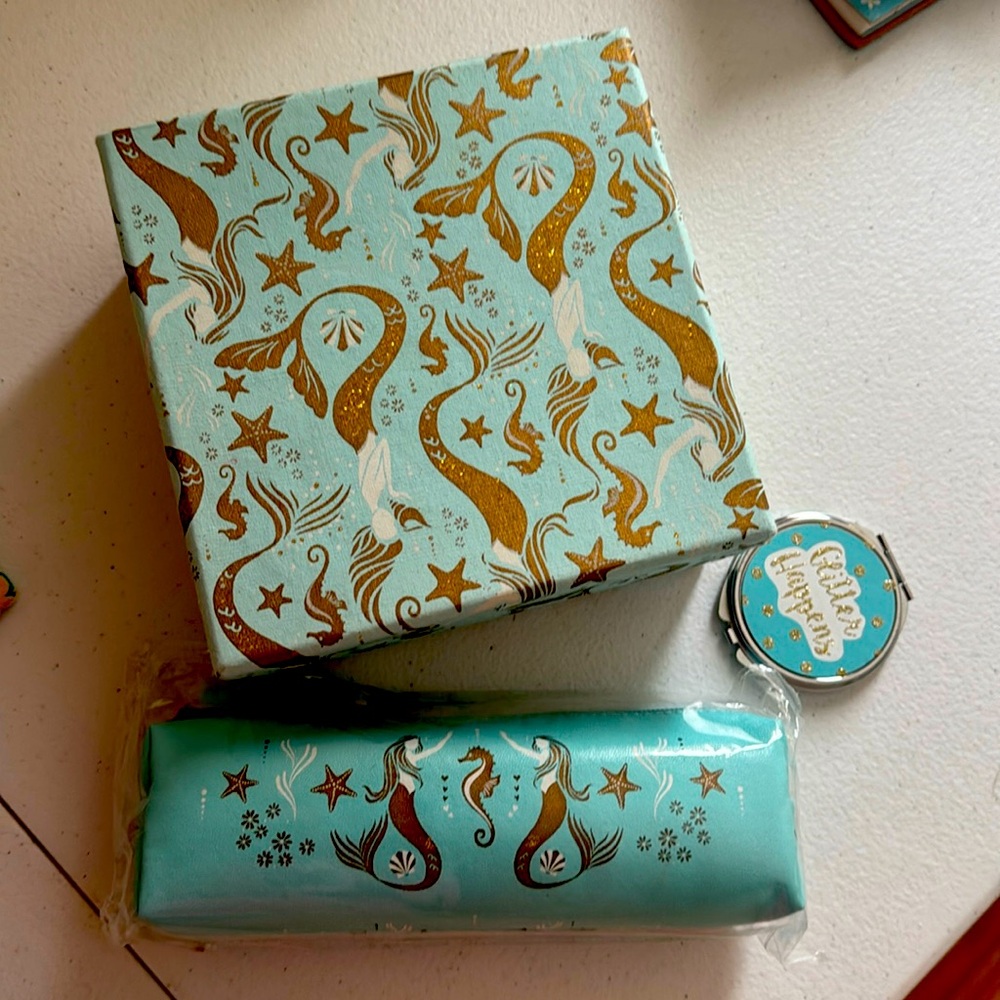 Storage/ gift box, pencil holder, and pocket mirror. Mermaid, gold glitter. New